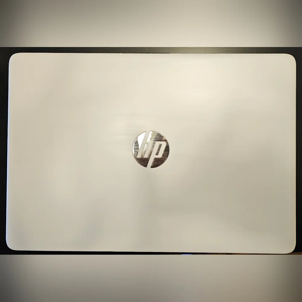 Mint condition Hp laptop 2020